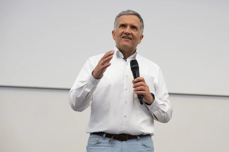 Welcome by Martin Rumpf.JPG